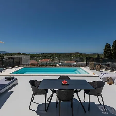 Erolidae 호텔 Atsoupades