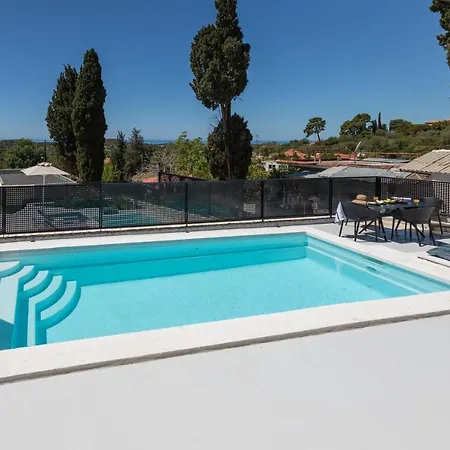 Erolidae 4* Atsoupades