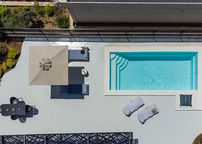 Erolidae Hotel Atsoupades